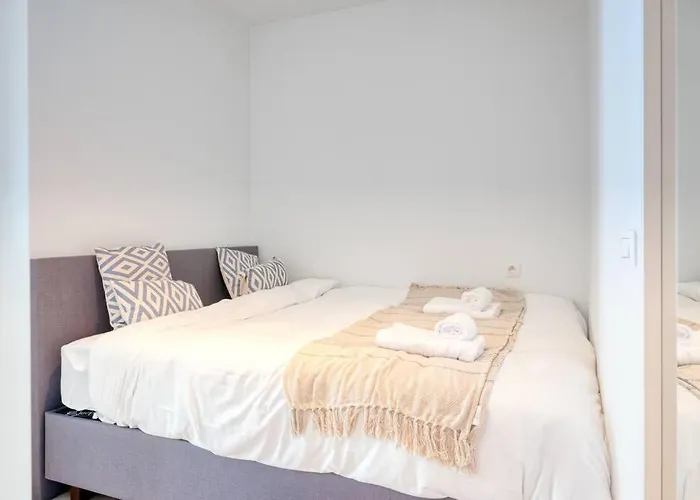 4-person By With Parking Ostend