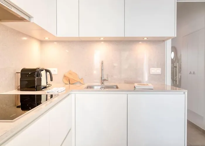 4-person By With Parking * Ostend